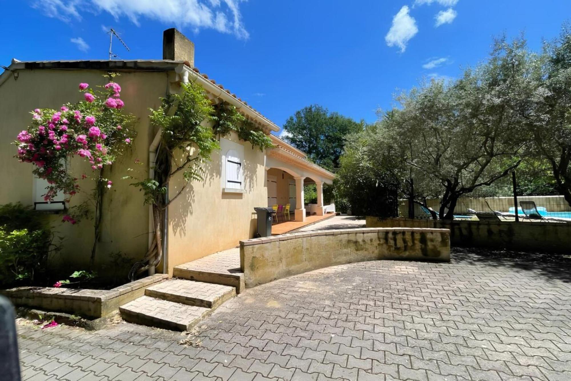 Les Oliviers - Villa 10 People - 5 Min Ardeche Saint-Julien-de-Peyrolas Exteriör bild